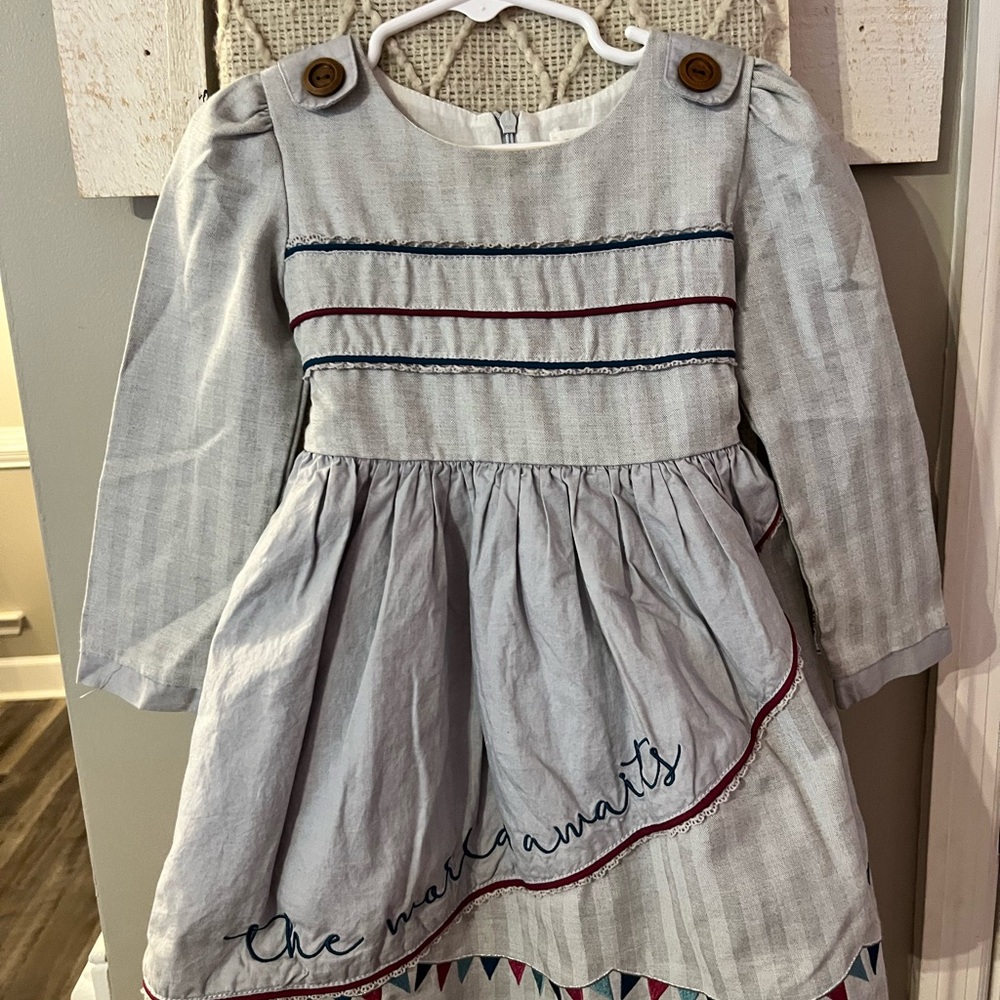 Evie’s Closet - Girls Long-Sleeve Light Gray Embroidered Dress